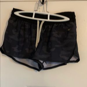 Vuori athletic shorts
